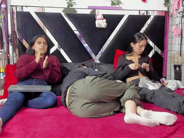 Live sex webcam photo for Dreamgirlss #291643760