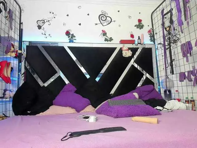 Live sex webcam photo for Dreamgirlss #292294734