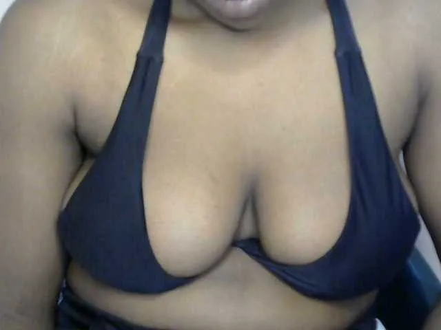 Live sex webcam photo for Drippypussy07 #294094454