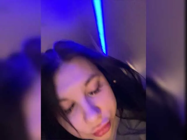 Live sex webcam photo for Drzkn #276594959