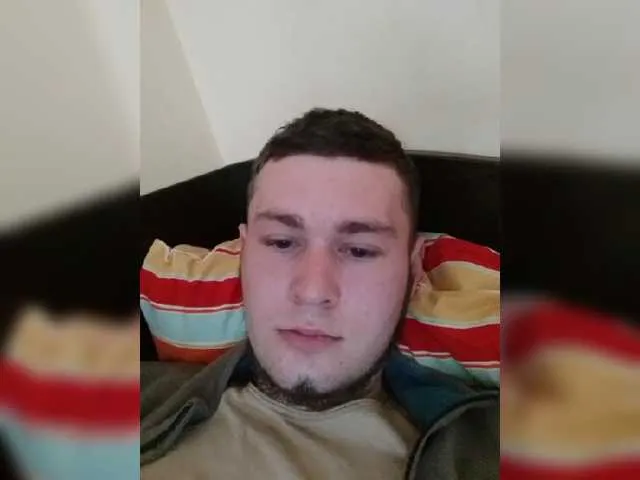 Live sex webcam photo for Dufboy #277940299