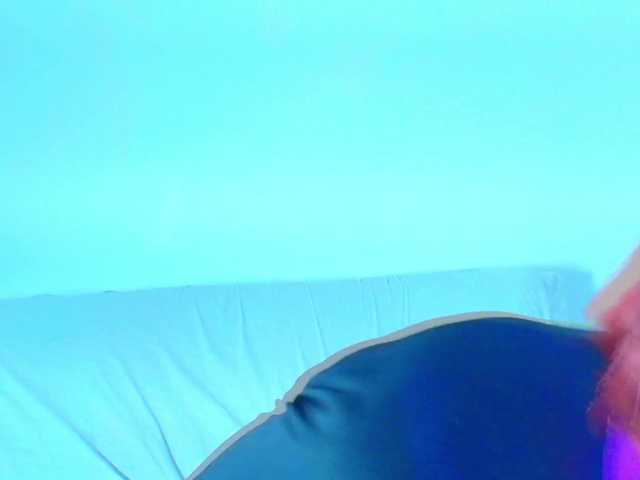 Live sex webcam photo for Dulce-Bella #292000797