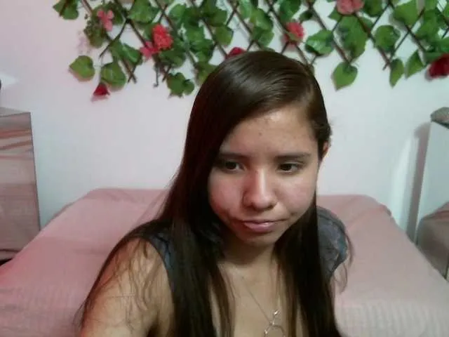 Live sex webcam photo for Dulce-vsn #277207822