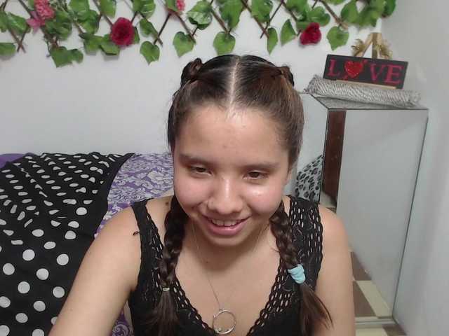 Live sex webcam photo for Dulce-vsn #277585513