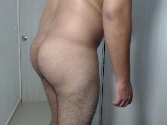 Live sex webcam photo for DulceRomance #288011340