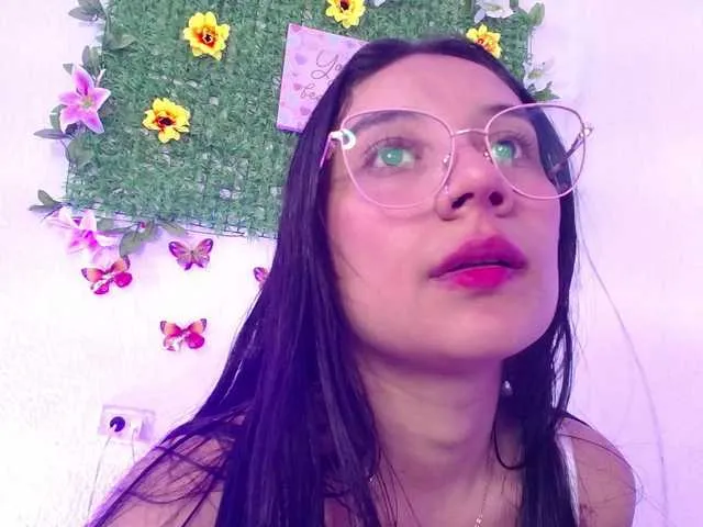 Live sex webcam photo for DulceSlutty #288365168