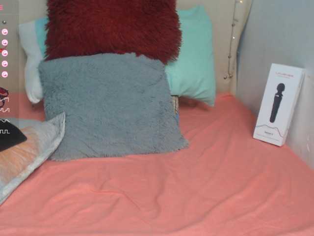 Live sex webcam photo for Dulcezoett #276277975