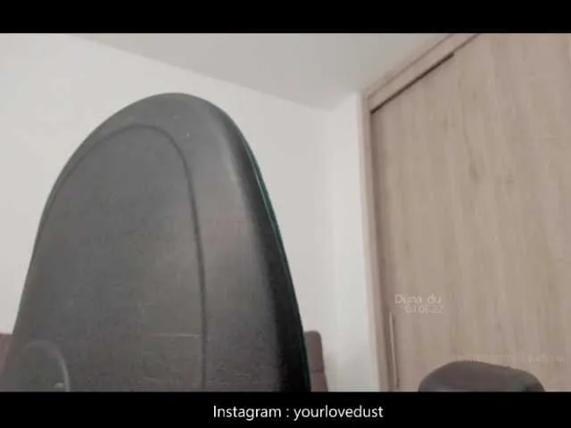 Live sex webcam photo for Dunaduu #273626878