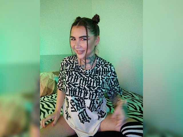 Live sex webcam photo for DuoStars1 #276615470