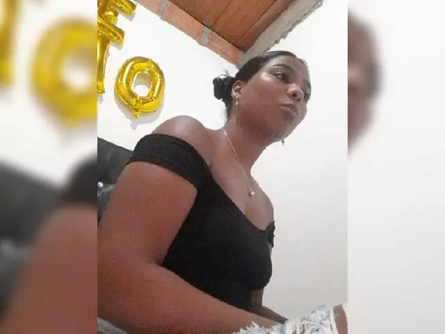 Live sex webcam photo for Duoardiente #273432245