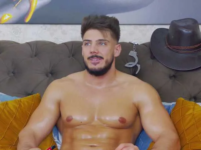 Live sex webcam photo for DustinKeent #288077935