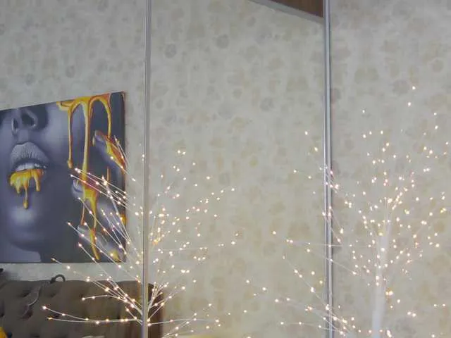 Live sex webcam photo for DustinKeent #288077945