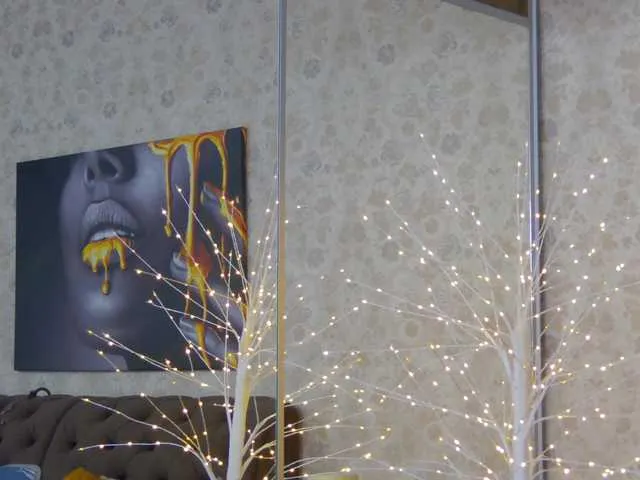 Live sex webcam photo for DustinKeent #288077962