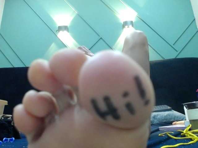 Live sex webcam photo for DvorahRusso #274936871