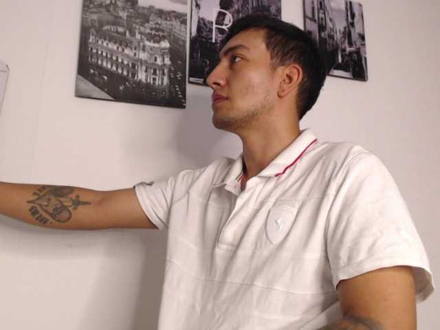 Live sex webcam photo for DylanSanchez #277588054