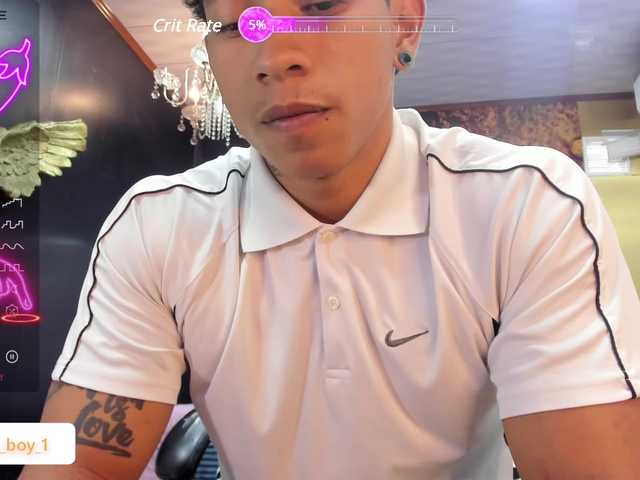 Live sex webcam photo for Dylannmax #277652538