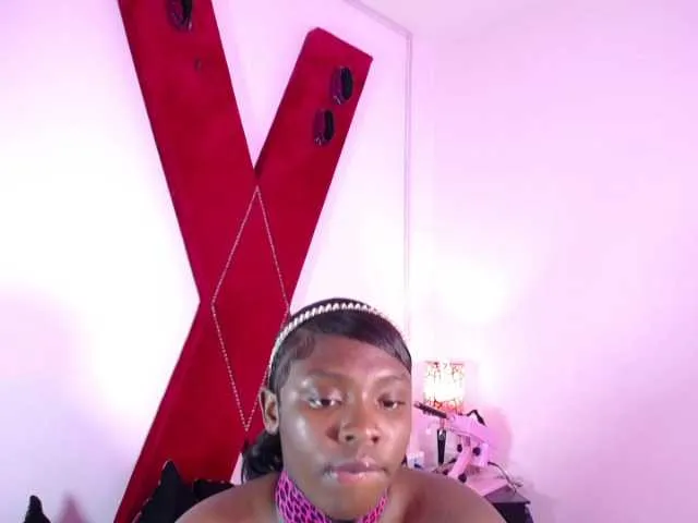 Live sex webcam photo for EBONYDOLL #274493406