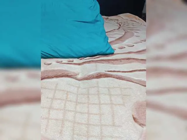 Live sex webcam photo for EBOYS #290292420