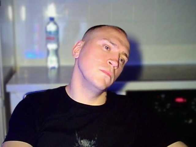 Live sex webcam photo for EHOT-111 #279915410