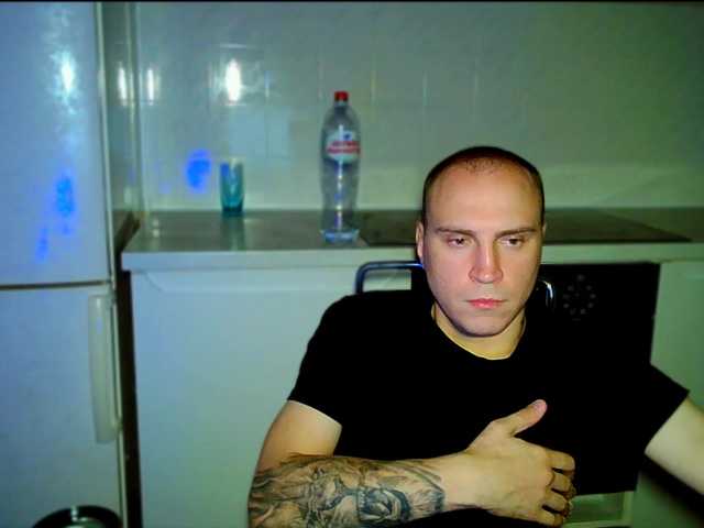 Live sex webcam photo for EHOT-111 #285828363