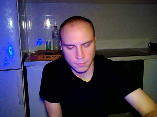 Live sex webcam photo for EHOT-111 #286017158