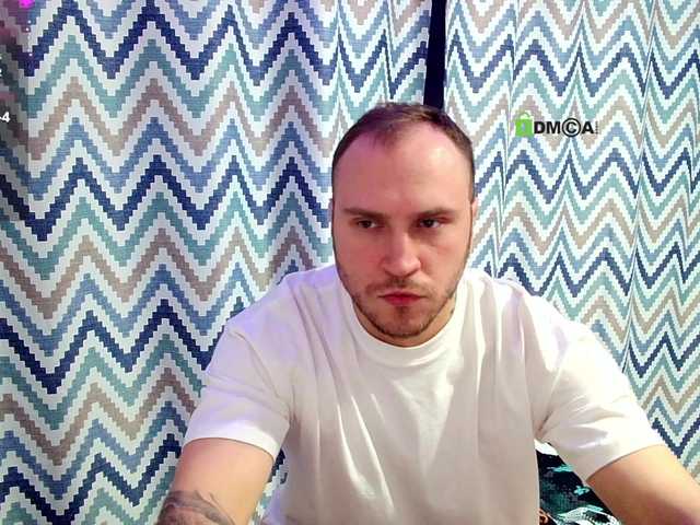 Live sex webcam photo for EHOT-111 #290327037