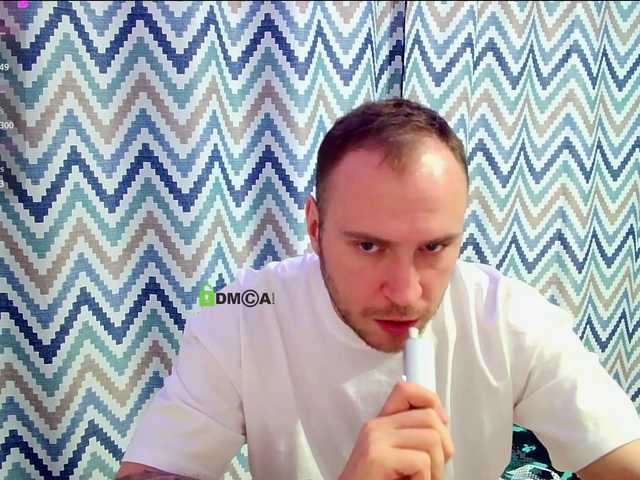 Live sex webcam photo for EHOT-111 #290367202