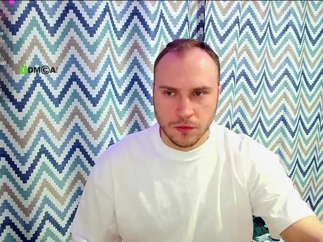 Live sex webcam photo for EHOT-111 #290405454