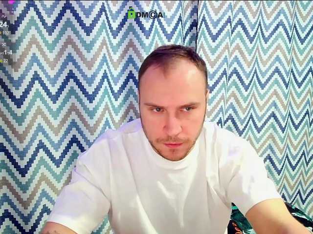 Live sex webcam photo for EHOT-111 #290433257