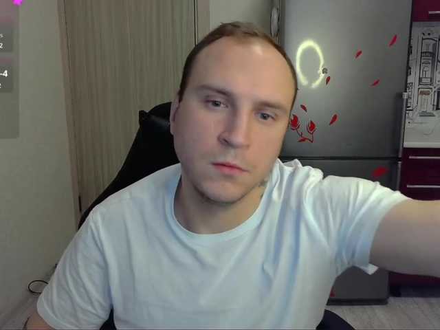 Live sex webcam photo for EHOT-111 #290445941