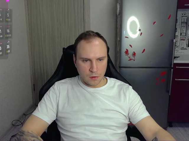 Live sex webcam photo for EHOT-111 #290447614