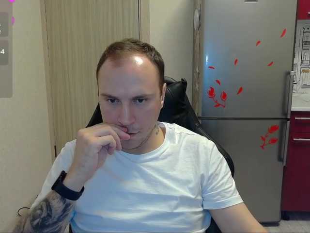 Live sex webcam photo for EHOT-111 #290465170