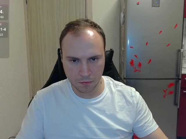 Live sex webcam photo for EHOT-111 #290479642