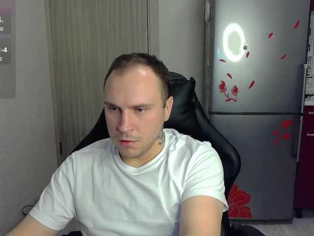 Live sex webcam photo for EHOT-111 #290526888