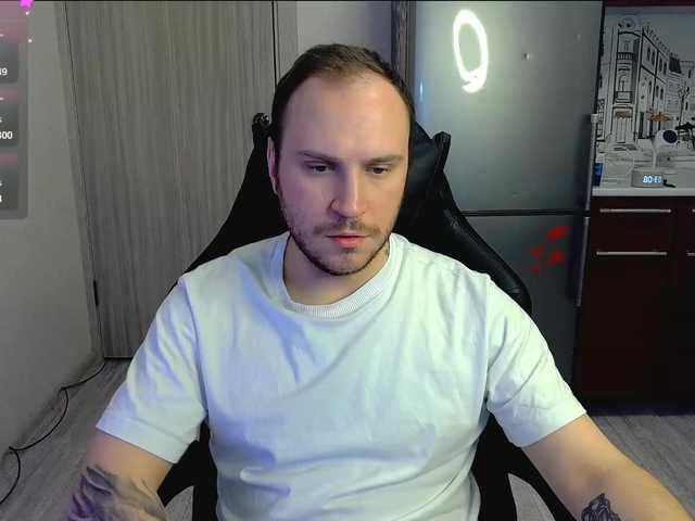 Live sex webcam photo for EHOT-111 #290537916