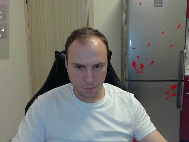 Live sex webcam photo for EHOT-111 #290553386