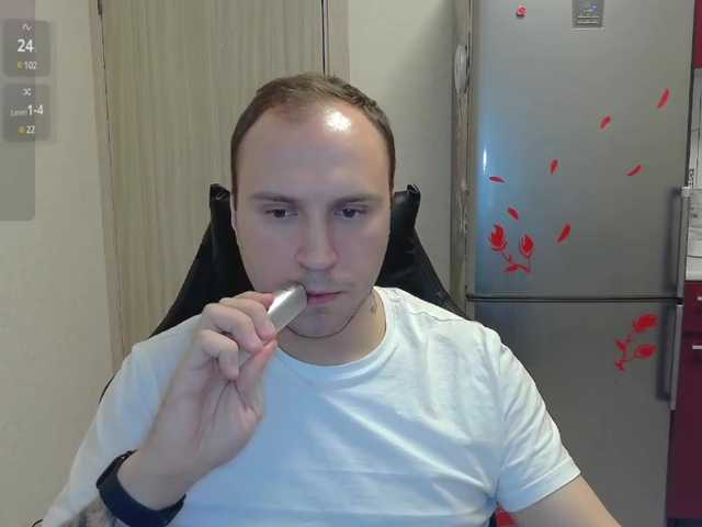 Live sex webcam photo for EHOT-111 #290576006