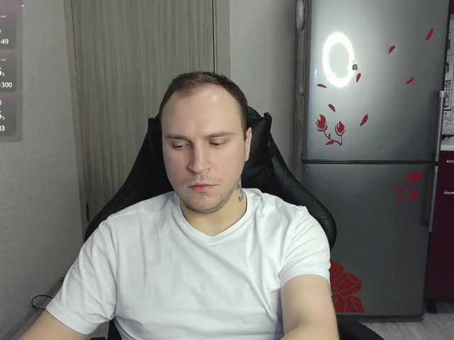 Live sex webcam photo for EHOT-111 #290718145