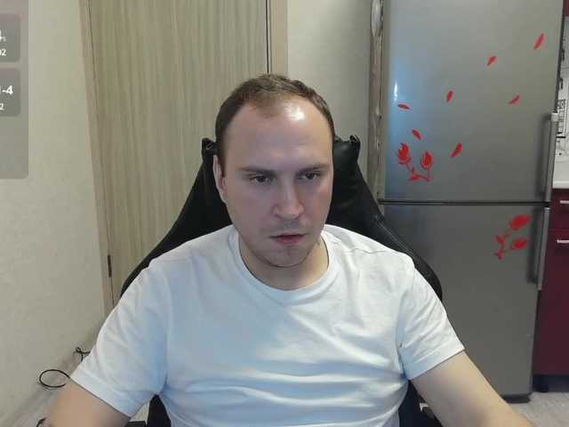 Live sex webcam photo for EHOT-111 #290732840