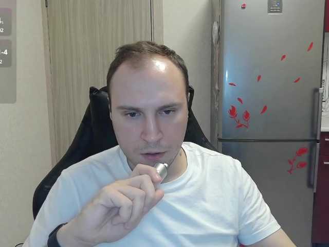 Live sex webcam photo for EHOT-111 #290771736