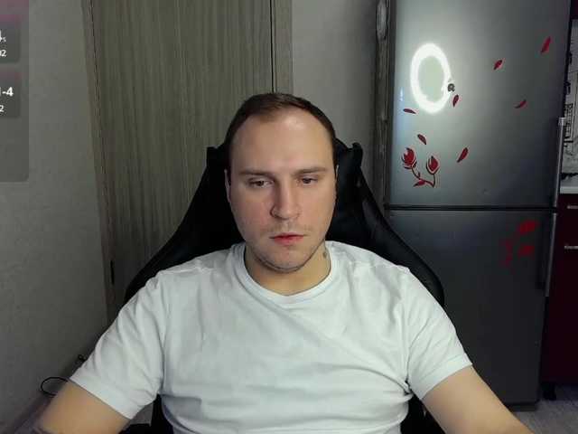 Live sex webcam photo for EHOT-111 #291126608