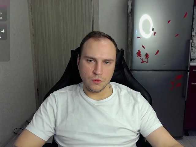 Live sex webcam photo for EHOT-111 #291132418