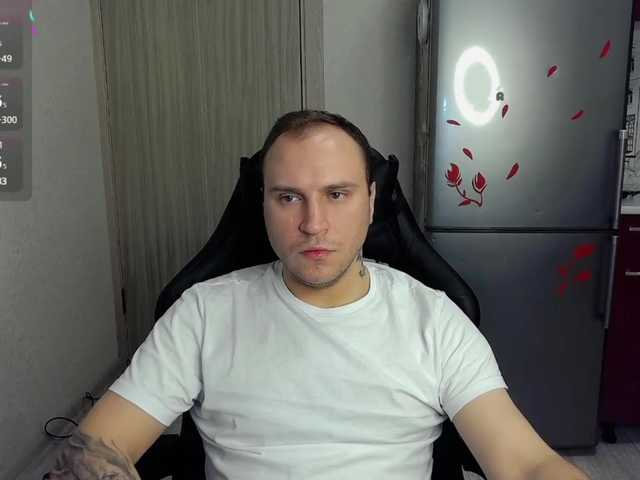 Live sex webcam photo for EHOT-111 #291153814