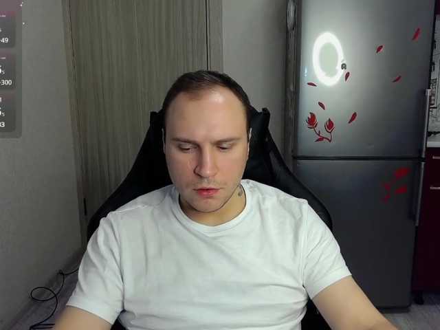 Live sex webcam photo for EHOT-111 #291200275