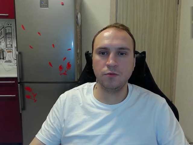 Live sex webcam photo for EHOT-111 #291295828