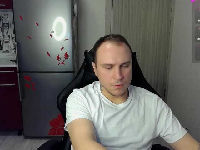 Live sex webcam photo for EHOT-111 #291316974