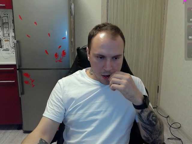 Live sex webcam photo for EHOT-111 #291329888