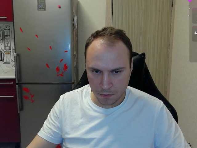 Live sex webcam photo for EHOT-111 #291359315