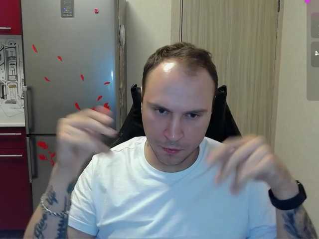 Live sex webcam photo for EHOT-111 #291406332