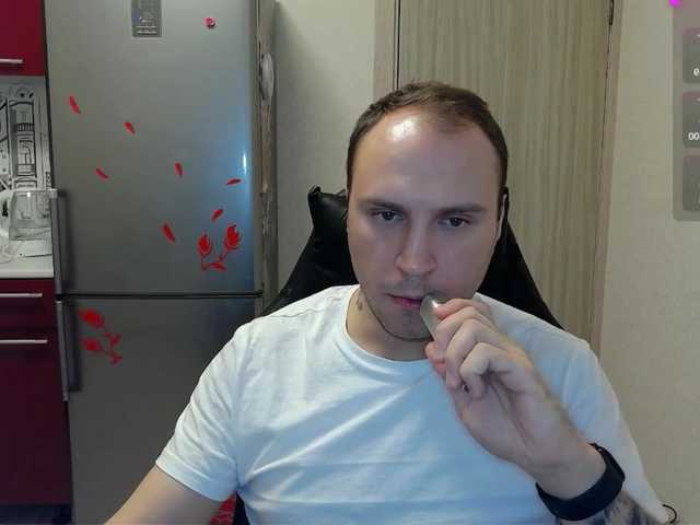 Live sex webcam photo for EHOT-111 #291440575